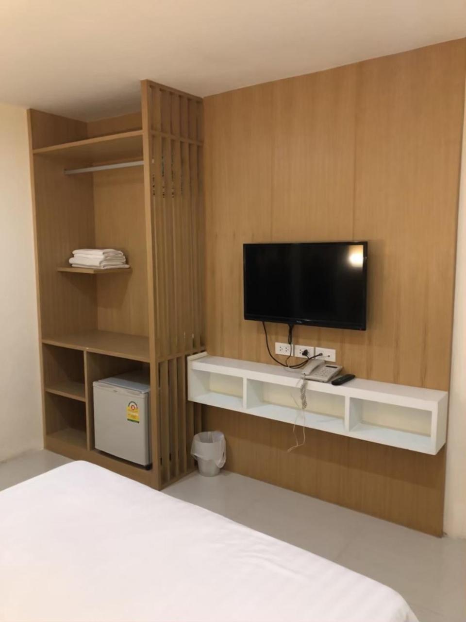 Petchsiri Room เพชรสิริรูม Ban Sai Mai Exterior photo